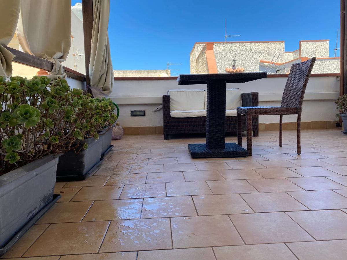 Mansarda Con Terrazzo Apartamento Trapani Exterior foto