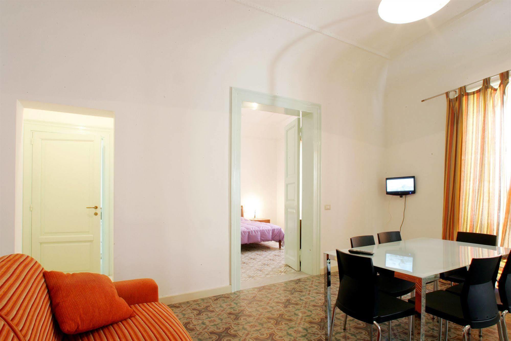 Mansarda Con Terrazzo Apartamento Trapani Exterior foto