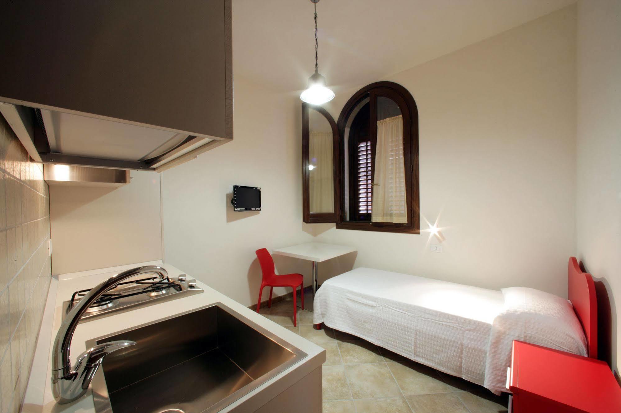 Mansarda Con Terrazzo Apartamento Trapani Exterior foto